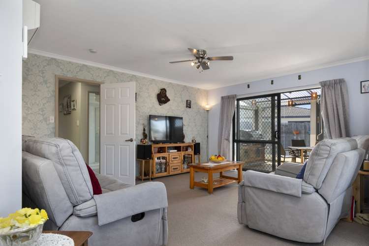 12 Aaron Place Brookfield_1