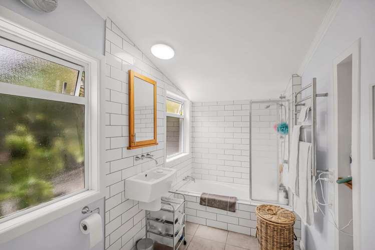 125 Shakespeare Road Bluff Hill_12