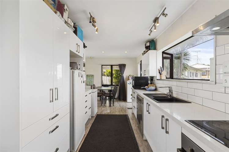 8 Lorelei Place Opaheke_6