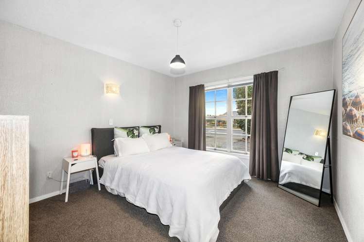 281 Avonhead Road Avonhead_6