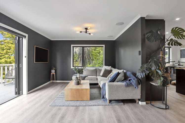 20 Laingfield Terrace Laingholm_17