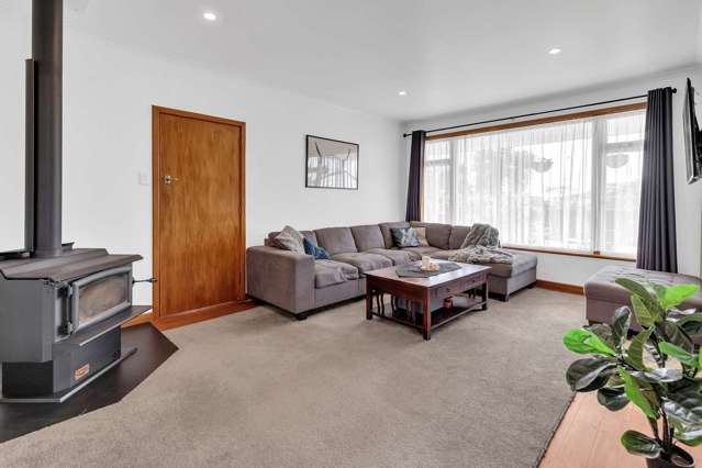 4 Belvedere Crescent Takaro_4