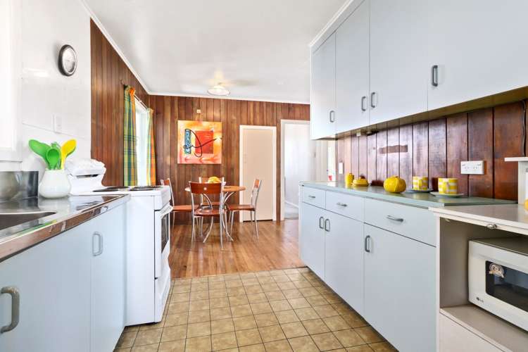 20 Marewa Street Te Atatu South_7