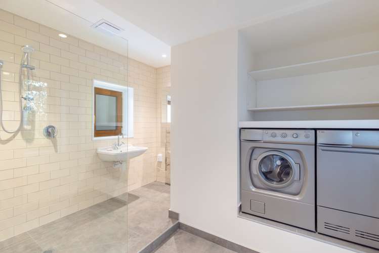 14 Selwyn Road Lyttelton_11