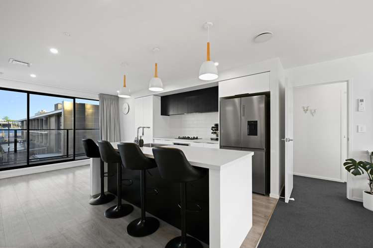 201/182 London Street Hamilton Central_4