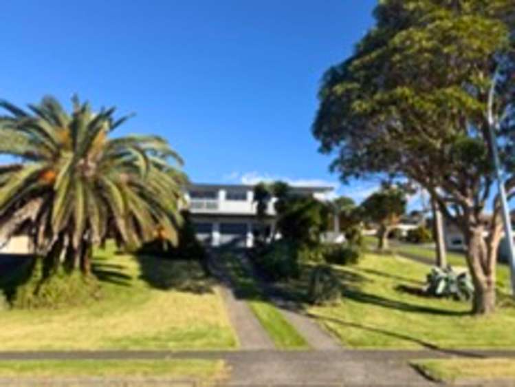 42 James Cook Drive,_0