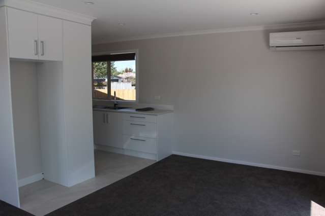 24A Fenwick Crescent 1076_2