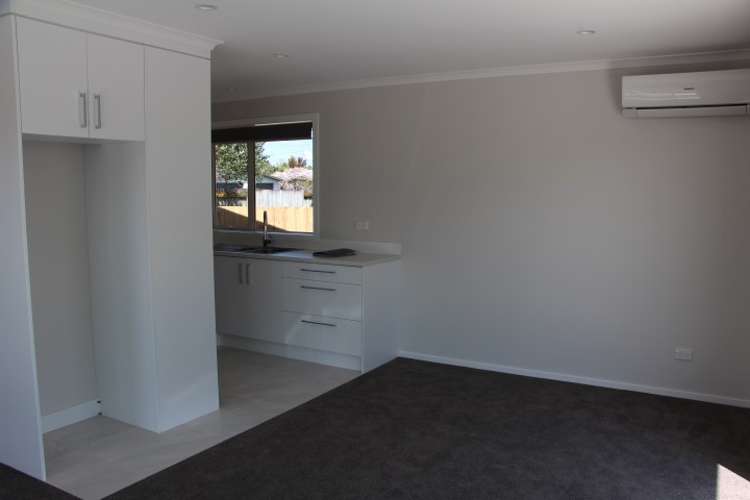 24A Fenwick Crescent 1076_2