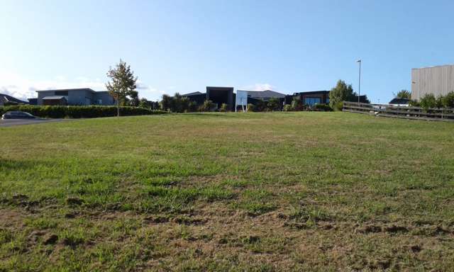 43 Laly Haddon Place Matakana_3