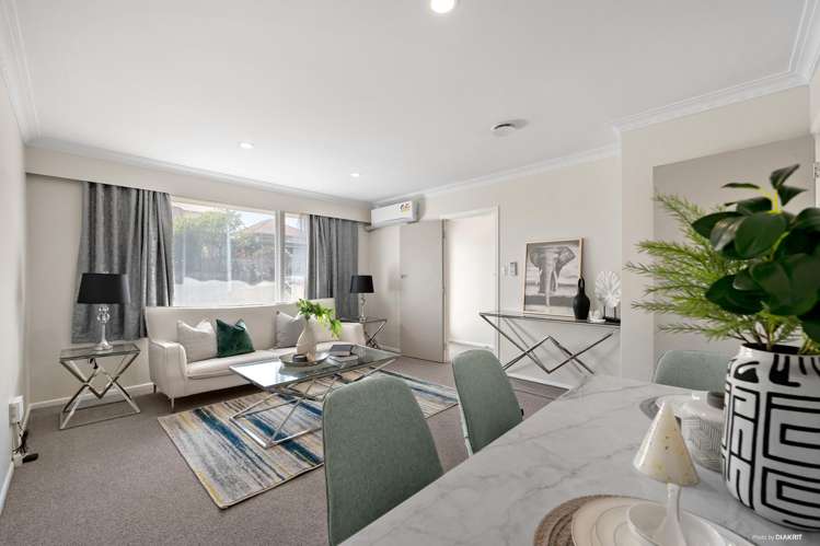 2b Cheriton Road Mellons Bay_3