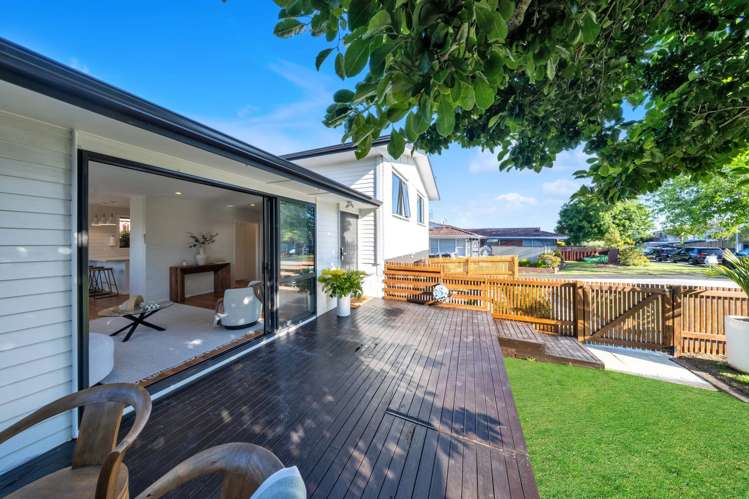 4 Harford Place Pakuranga Heights_1