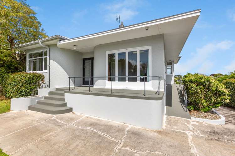 168 Seaview Road Westown_30