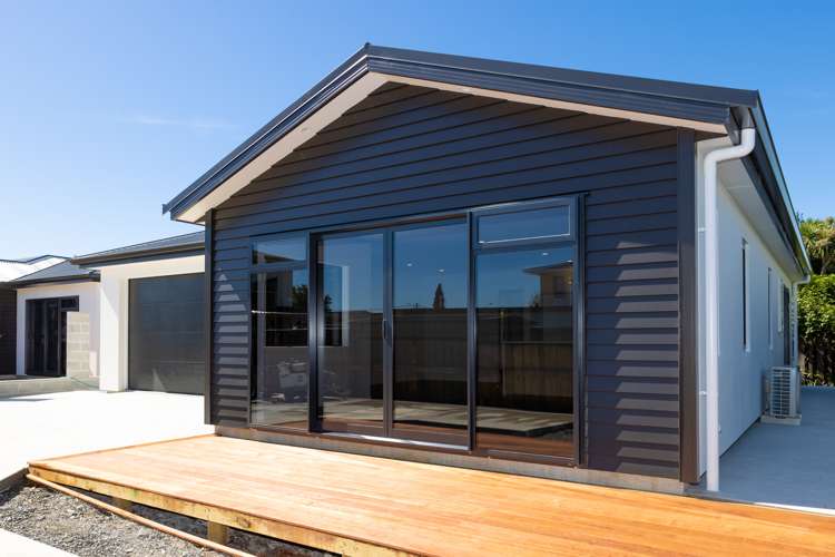 8 Avenue Road Greenmeadows_20