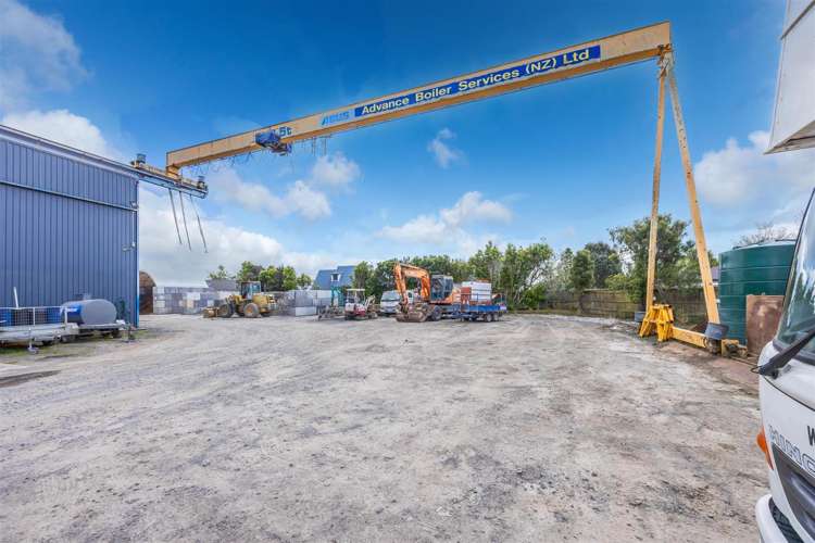 140 Collins Road Melville_21