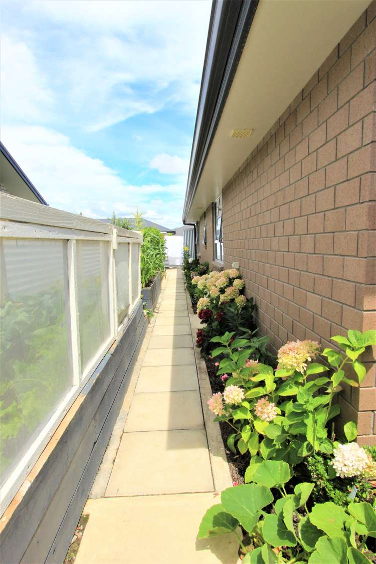 29 Camborne Crescent Blenheim Central_22