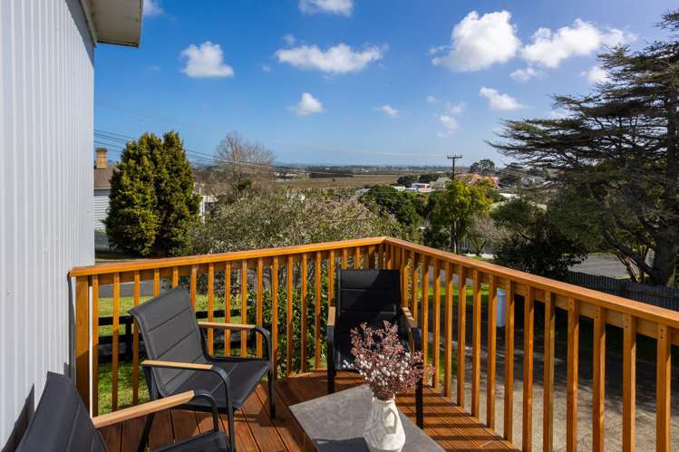 33 Porter Crescent Helensville_16