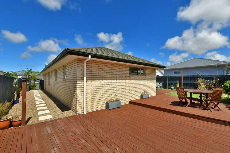 16 Aitkenhead Court Parakai_3