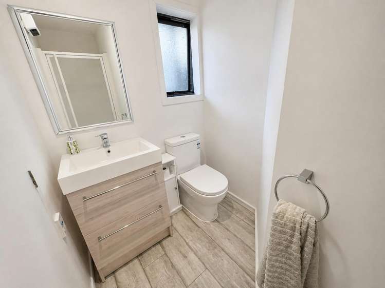 8/87 Oban Street Glenorchy_11