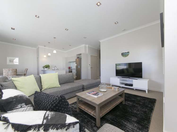 20 Parkside Drive Orewa_4