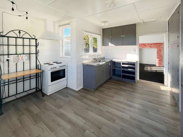 56 Baird Road 11139_1