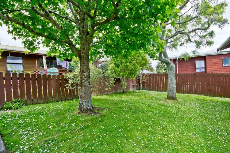 2/62 Clayburn Road Glen Eden_10