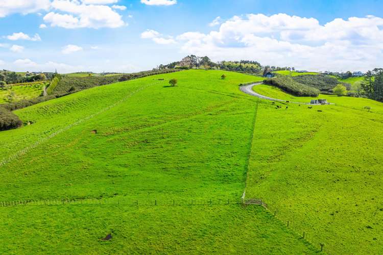 77 Sharp Road Matakana_11