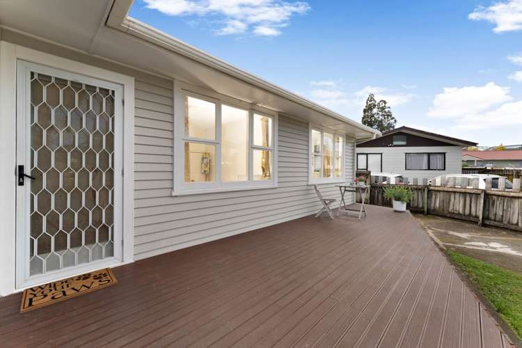 9 Harry Ward Place Henderson_19