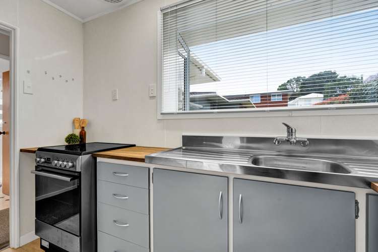 80 Tukapa Street Westown_9