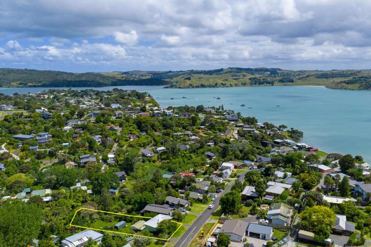 24 Lorenzen Bay Road Raglan_25