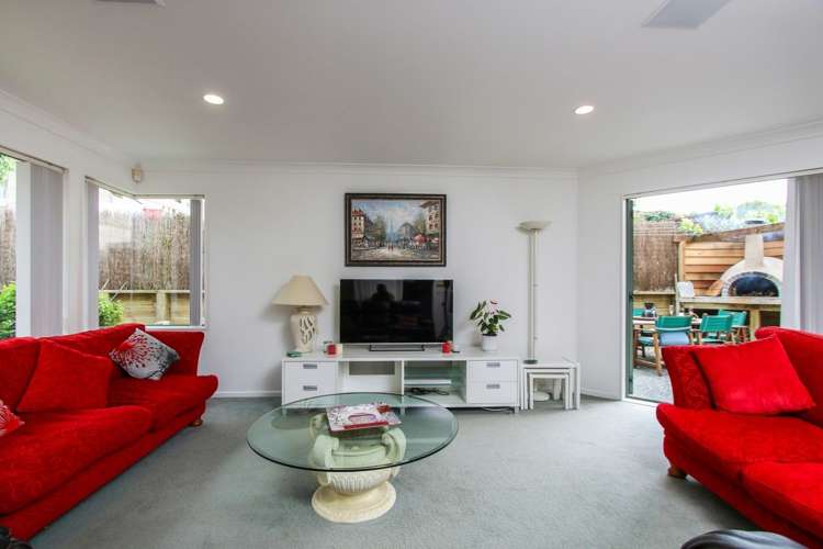 2/11 The Rosebowl Sunnyhills_5