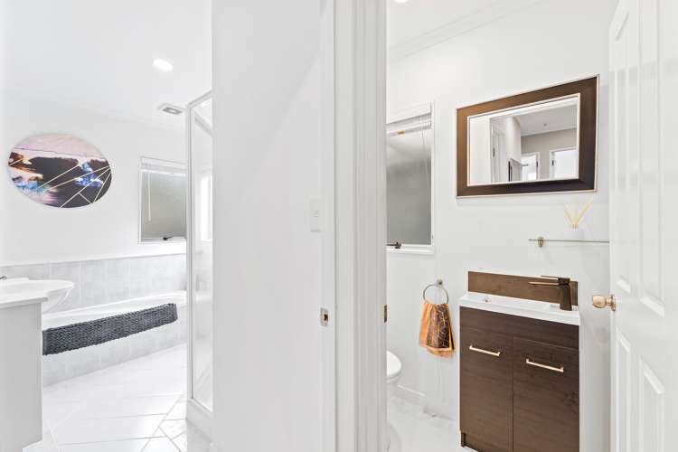 27 Caversham Drive Torbay_15