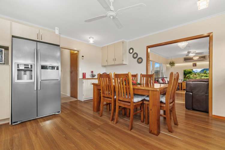 8 Grebe Street Manurewa_5