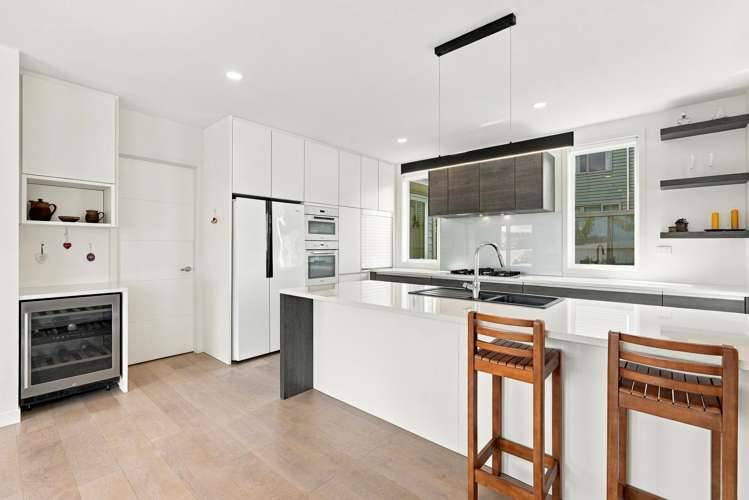 16 Milano Boulevard Karaka_7
