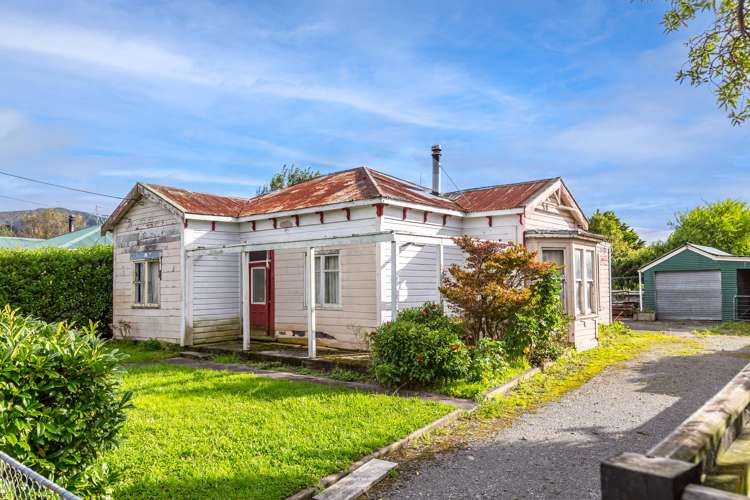 11 Hayward Street Featherston_1