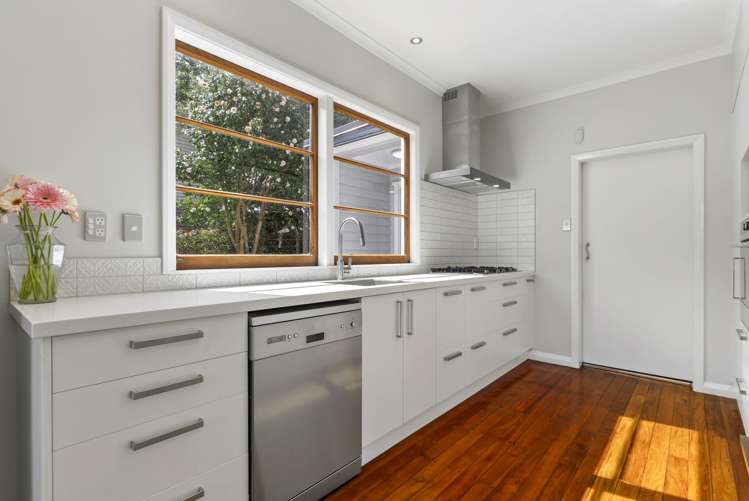 46 Paihia Road Onehunga_12