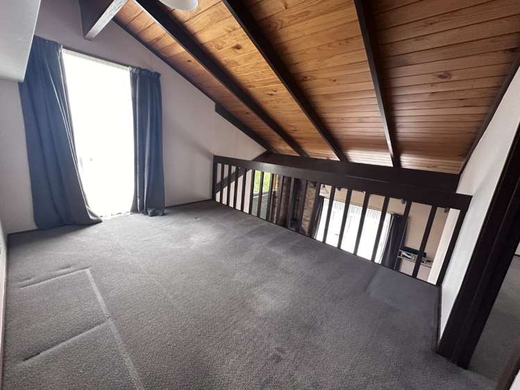 48 Banyan Drive Totara Heights_5