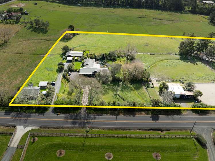 218 Access Road Kumeu_1