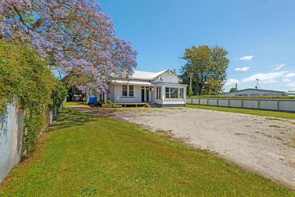 678 Gladstone Road_0