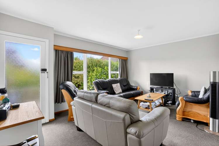 2/497 Beach Road Murrays Bay_17