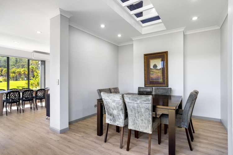 124 Augusta Drive Pauanui_11