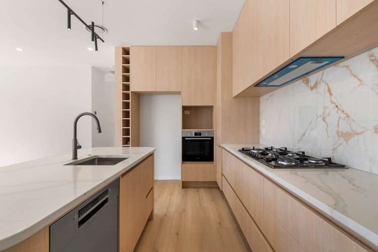 51 Stableford Crescent Opaheke_7