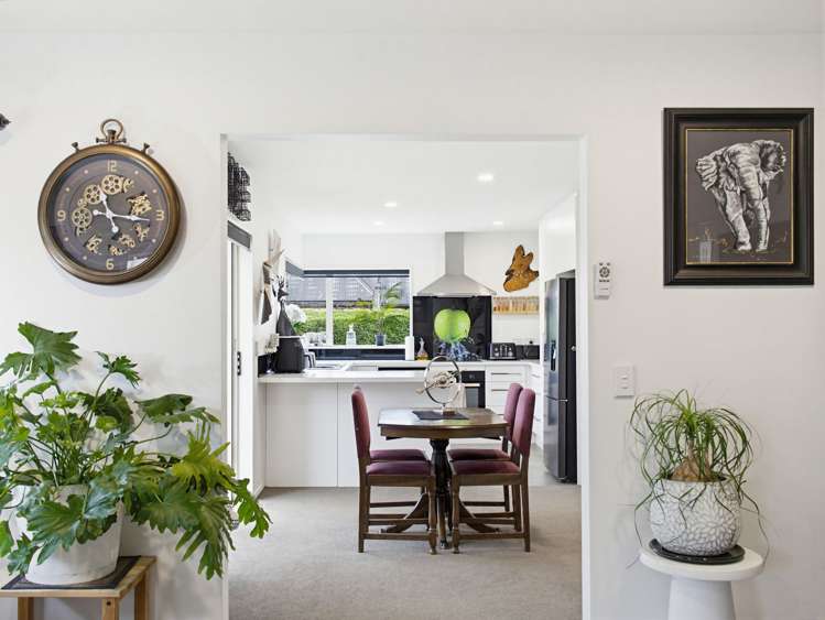 25 Wellington Street Ashley_16