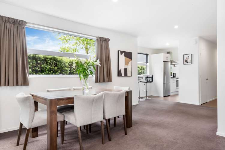 17 Philippe Avenue Yaldhurst_5