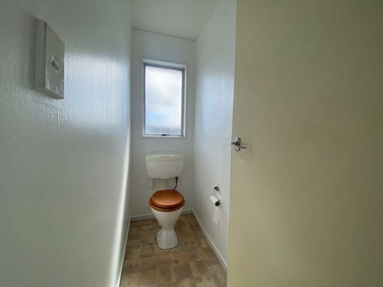 2/248 Flaxmere Avenue 10480_8