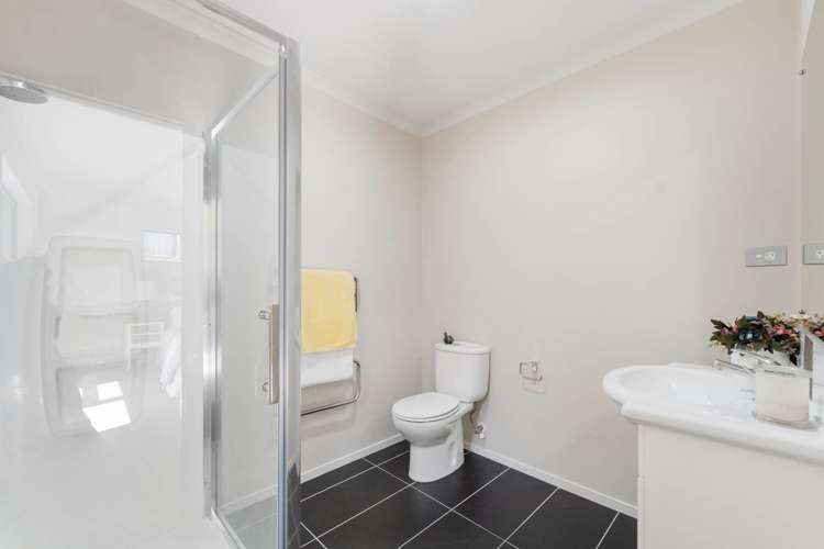 8 Carol Lee Place Albany_15