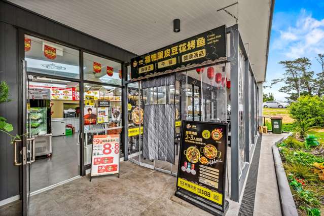 16/8 Oracle Drive Albany_1