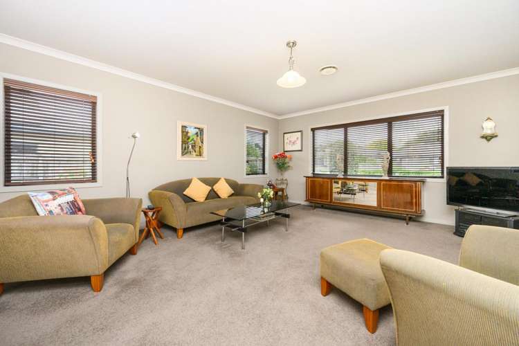 8 Stonebridge Heights Feilding_6