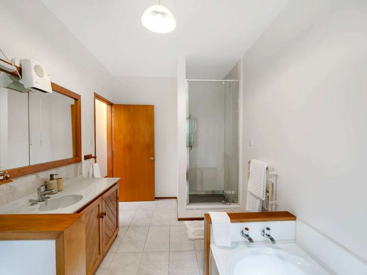 6 Huntlywood Terrace Hillsborough_29