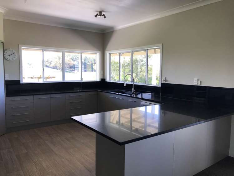 196 Burtt Road Paerata_9