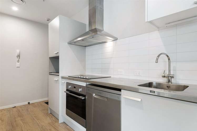 201/19 Bute Road Browns Bay_6